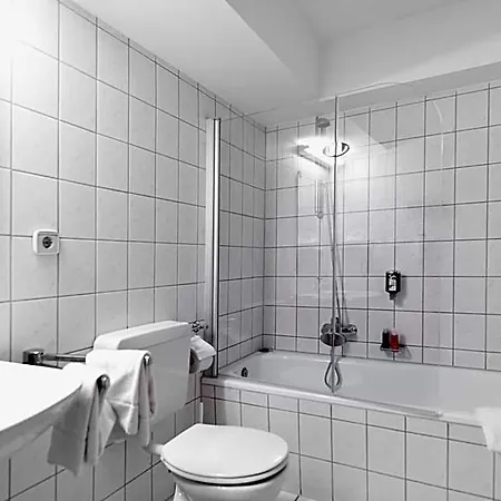 Motodrom Hotel 3*